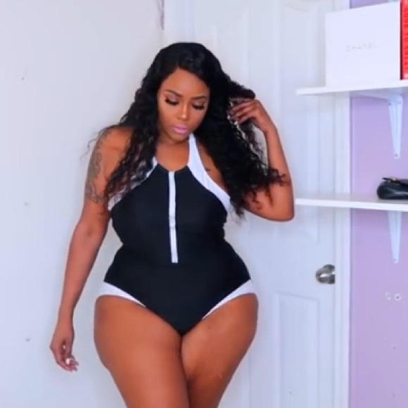 Plus size swim - Picture 1 of 3